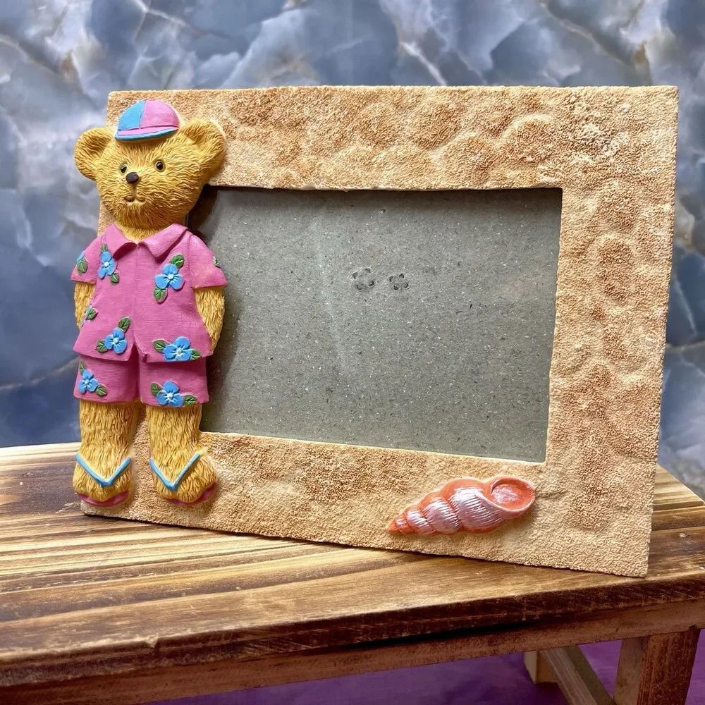 VTG Tradewind Bay Teddy Bear Beach Sand Picture Frame